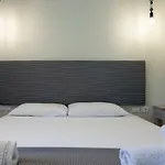Aparthotel Agni 4*
