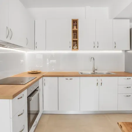 아파트호텔 Agni 니키아나