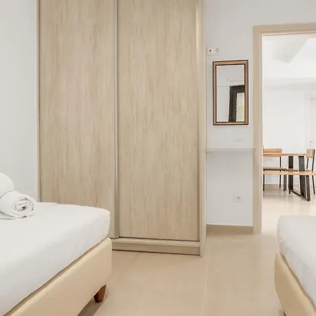 Agni 아파트호텔 4*