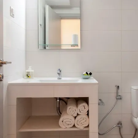 아파트호텔 Agni 니키아나